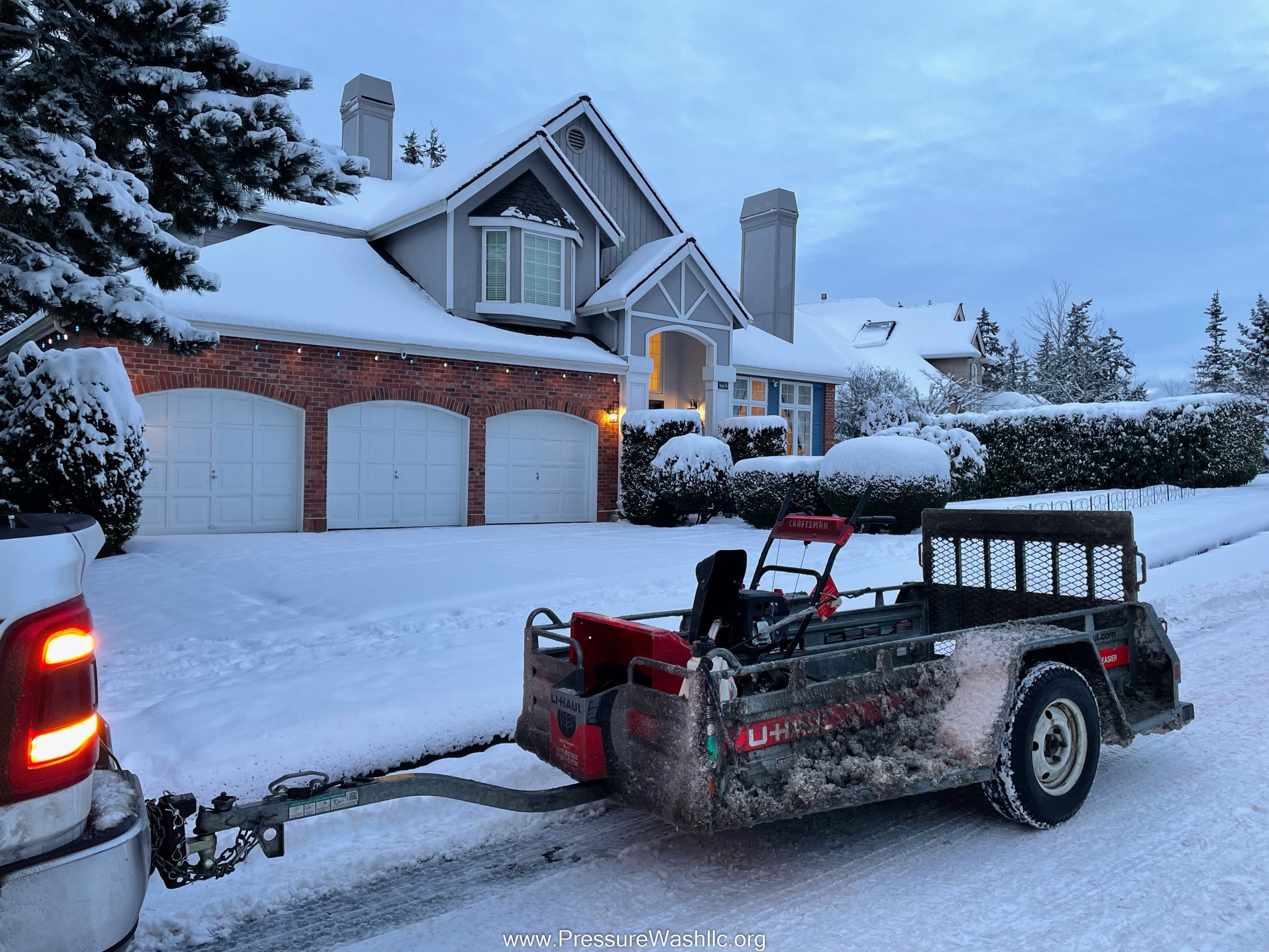 Now Accepting New Customers for Snow Removal Service in the East Side, Including Bellevue, Woodinville & Medina